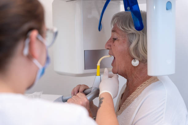 Best Weekend Emergency Dentist in Key Vista, FL
